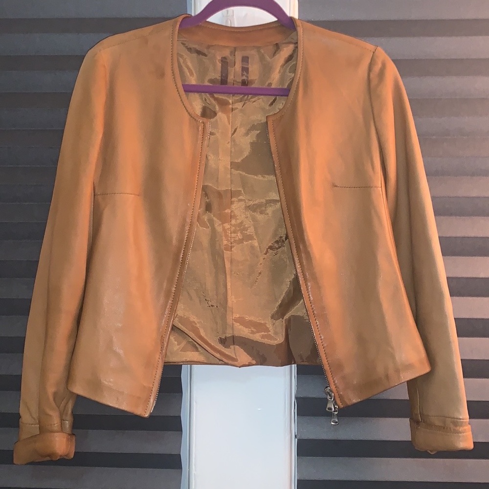 SOLD ✔️Vera Pelle leather jacket